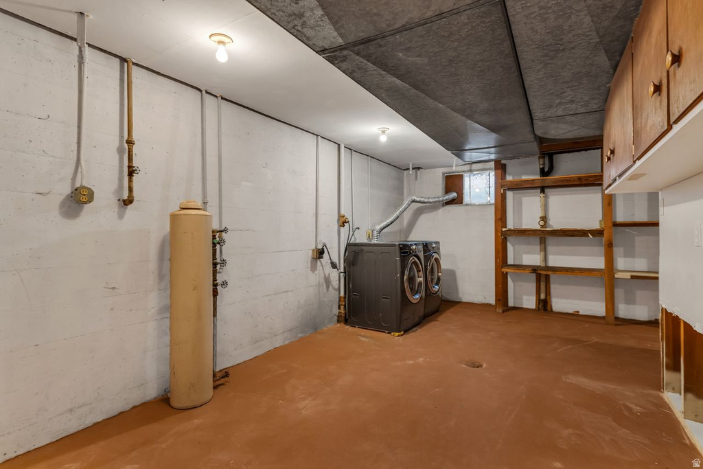 2749 S 450 W Bountiful, UT 84010