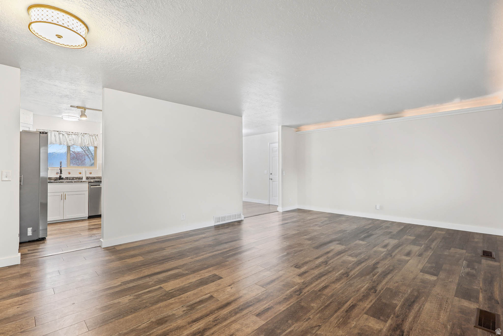 4524 STEPHENS CIR South Ogden, UT 84403