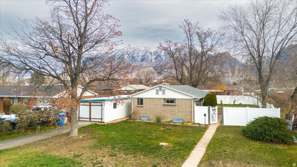 1533 S 200 E Orem, UT 84058
