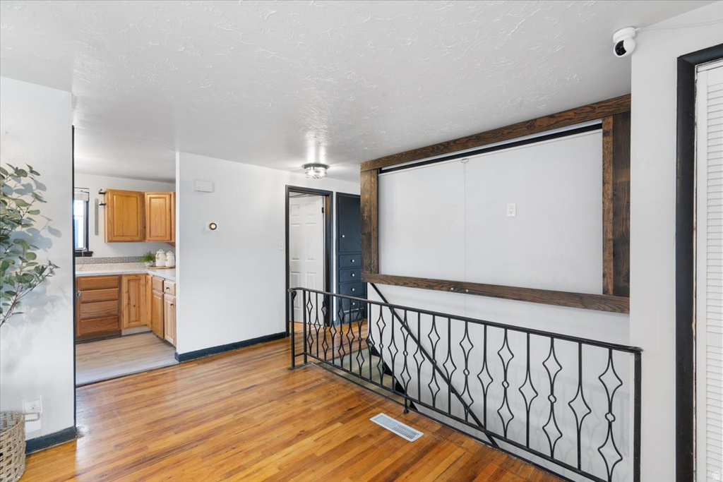 1533 S 200 E Orem, UT 84058