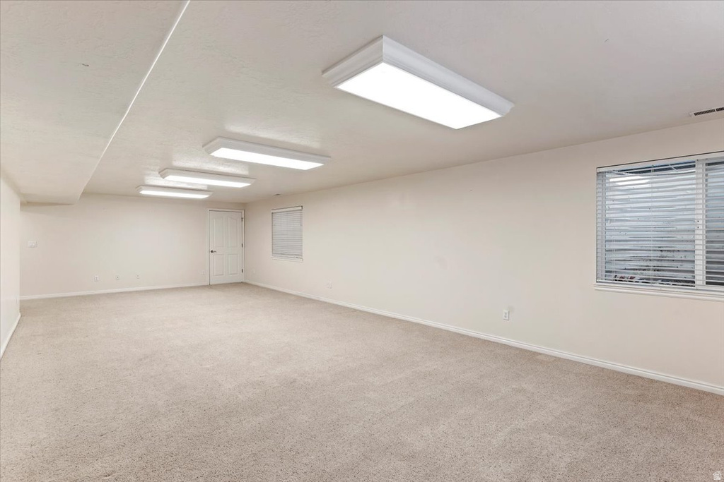 1282 W 3150 S Syracuse, UT 84075