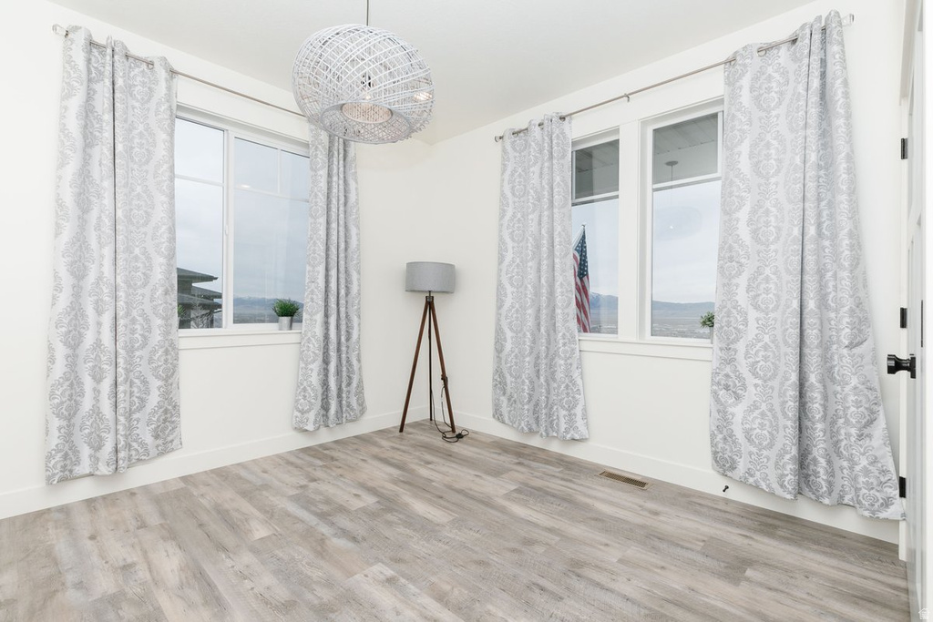 86 S 950 E Hyde Park, UT 84318