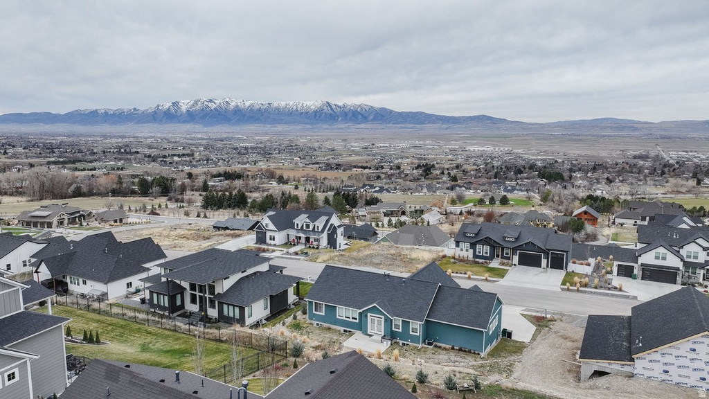 86 S 950 E Hyde Park, UT 84318