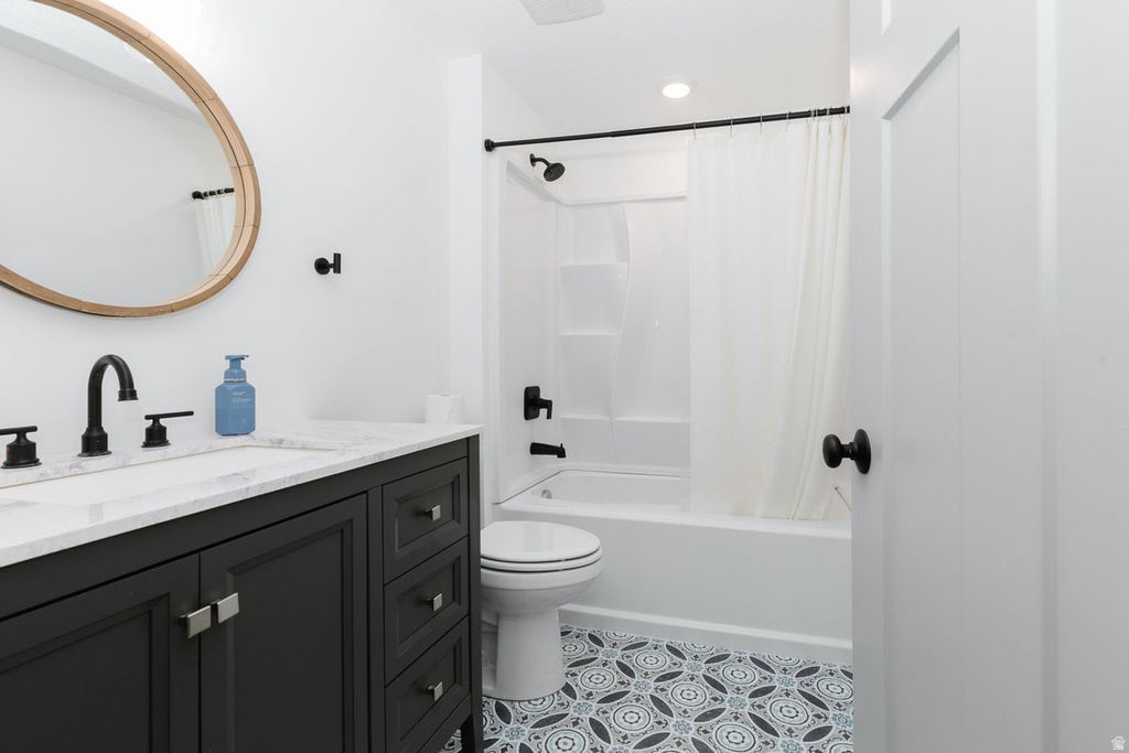 86 S 950 E Hyde Park, UT 84318