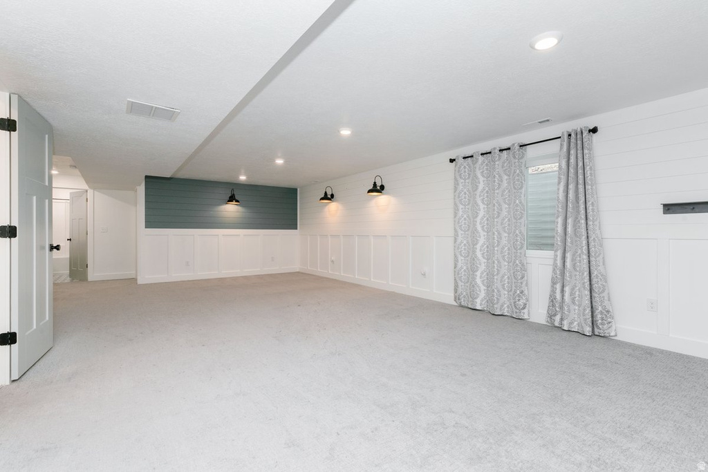 86 S 950 E Hyde Park, UT 84318