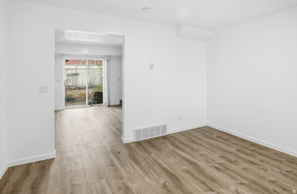 3469 S MERRY LN West Valley City, UT 84120