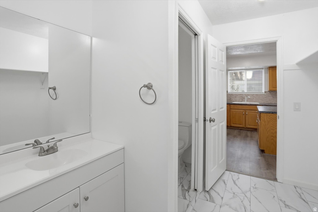 3469 S MERRY LN West Valley City, UT 84120