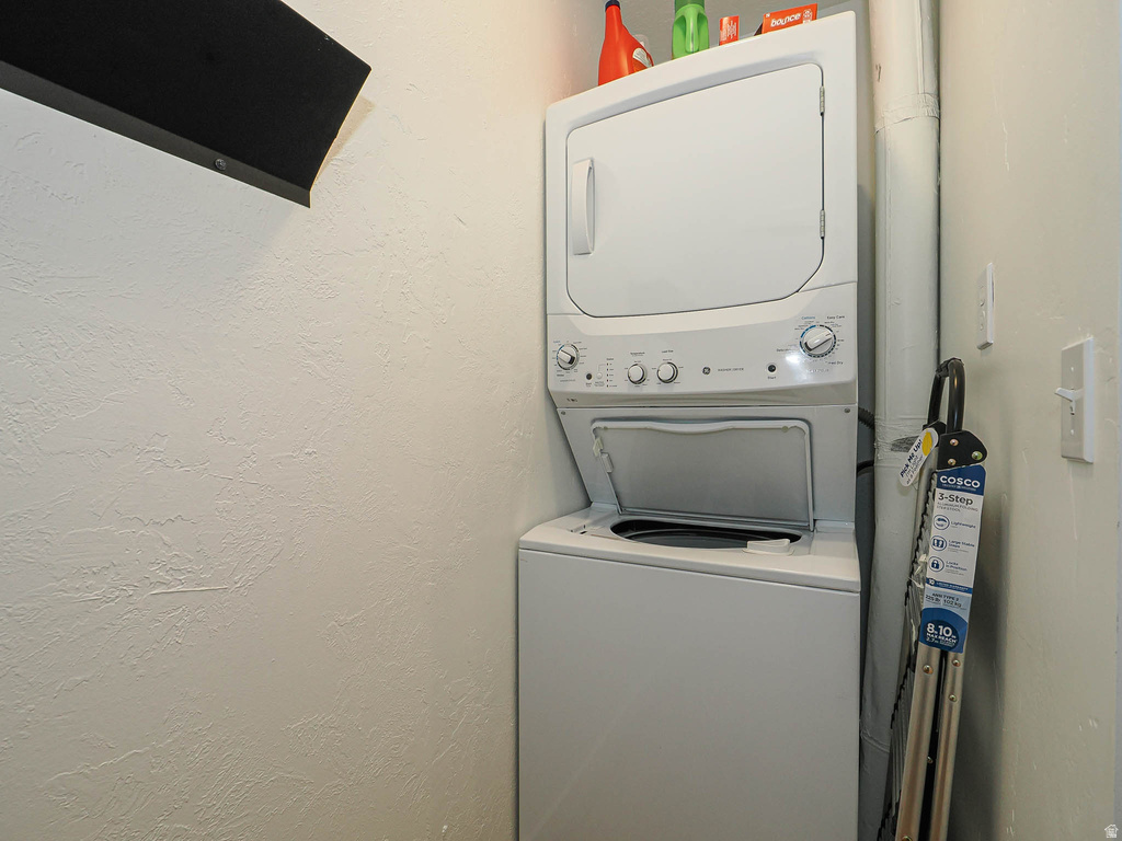 620 W 2ND AVE Midvale, UT 84047