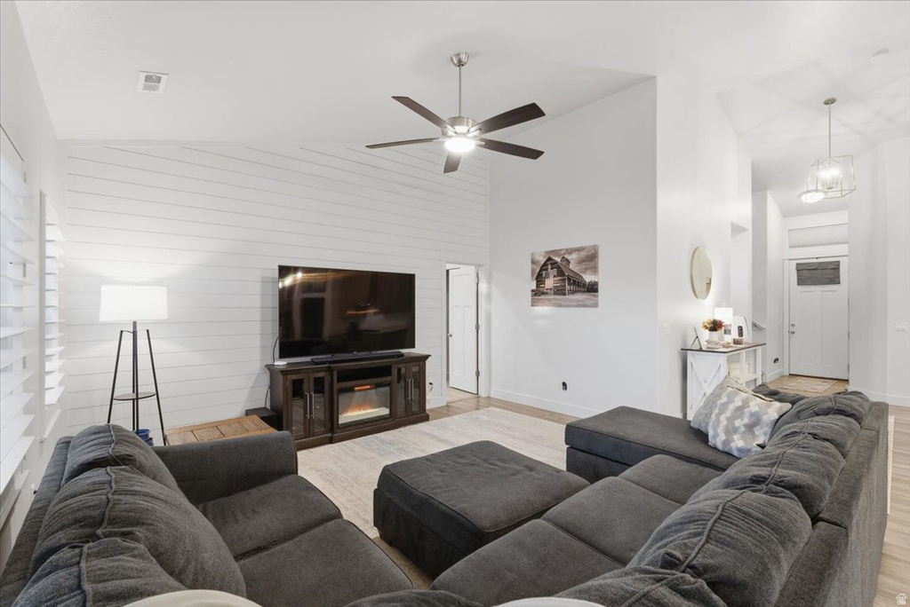 3935 W 2875 N Plain City, UT 84404