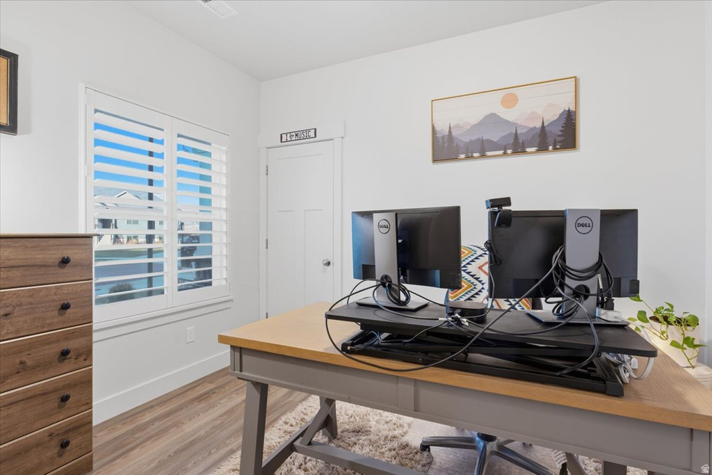 3935 W 2875 N Plain City, UT 84404