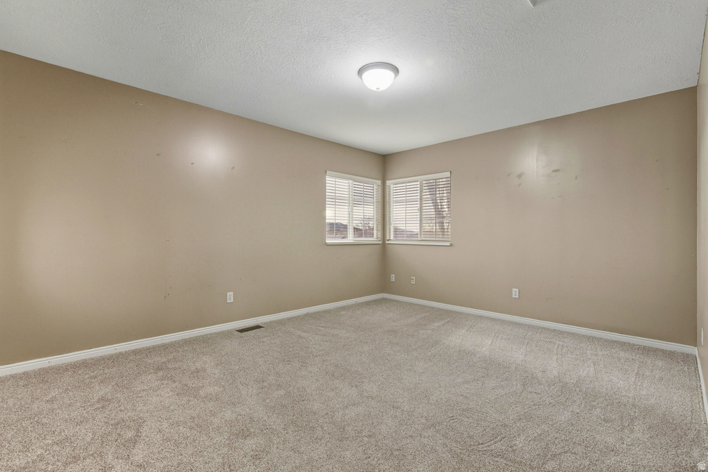 308 E 1925 S Clearfield, UT 84015