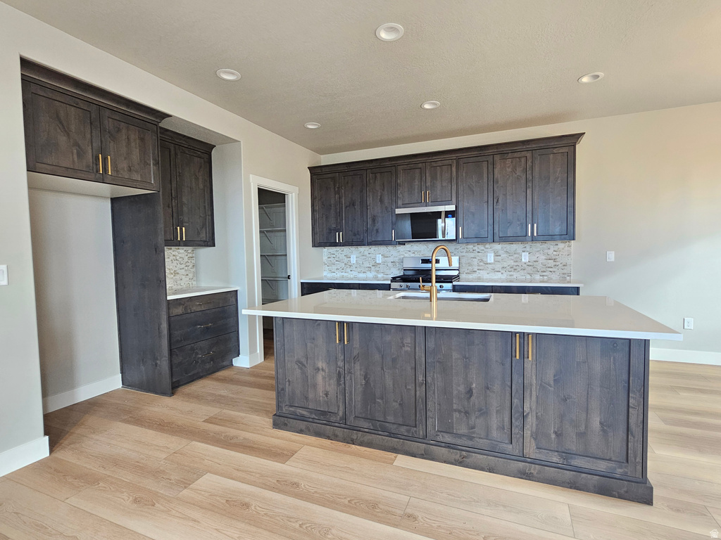 2847 W 2720 N #75 Plain City, UT 84404