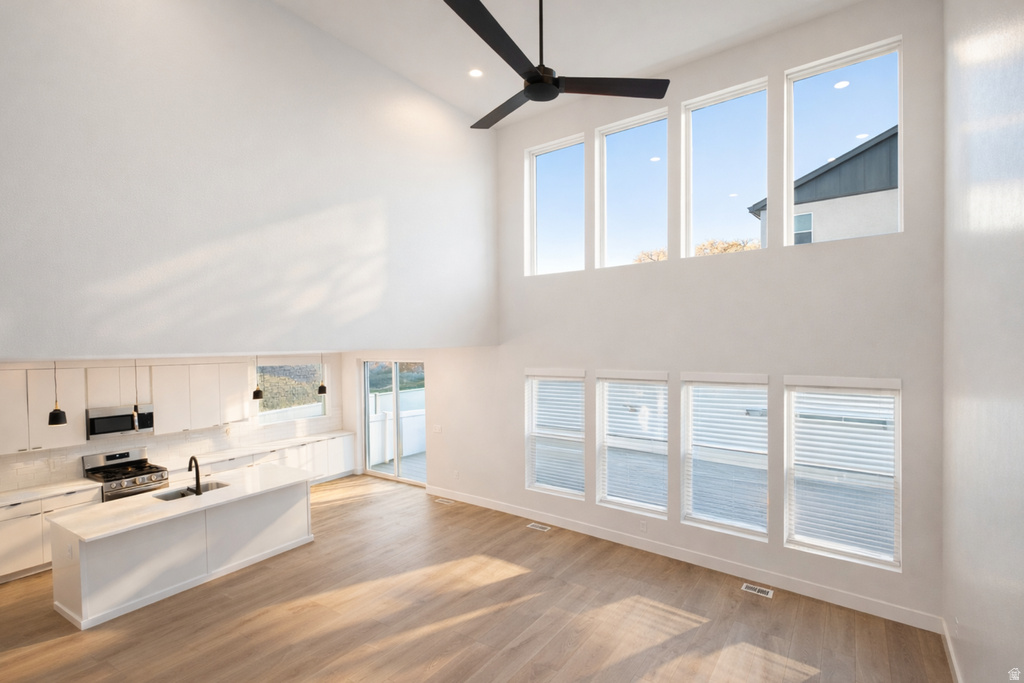 6719 S VAUGHN LN #10 Midvale, UT 84047