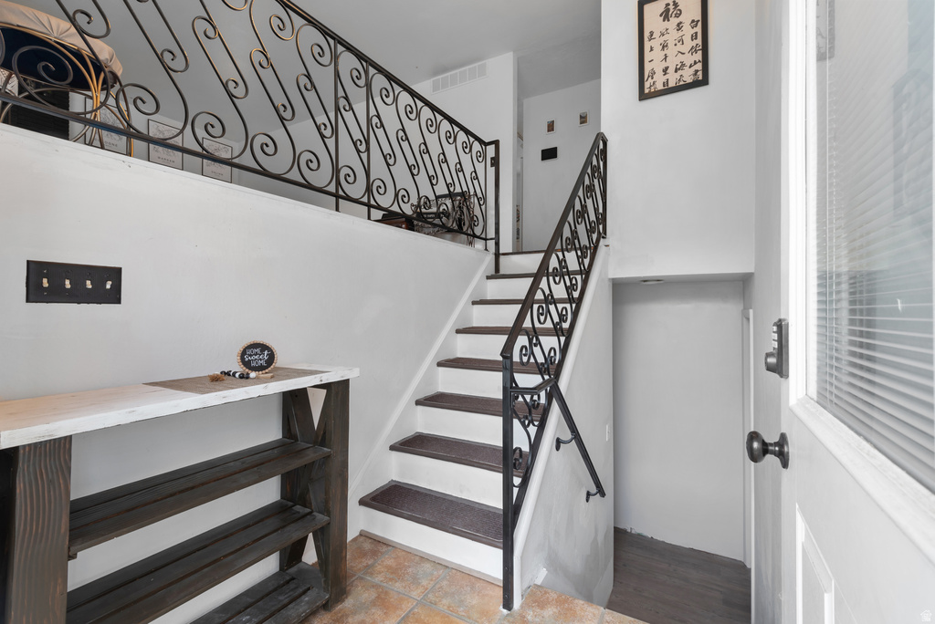 376 W 5300 S Washington Terrace, UT 84405