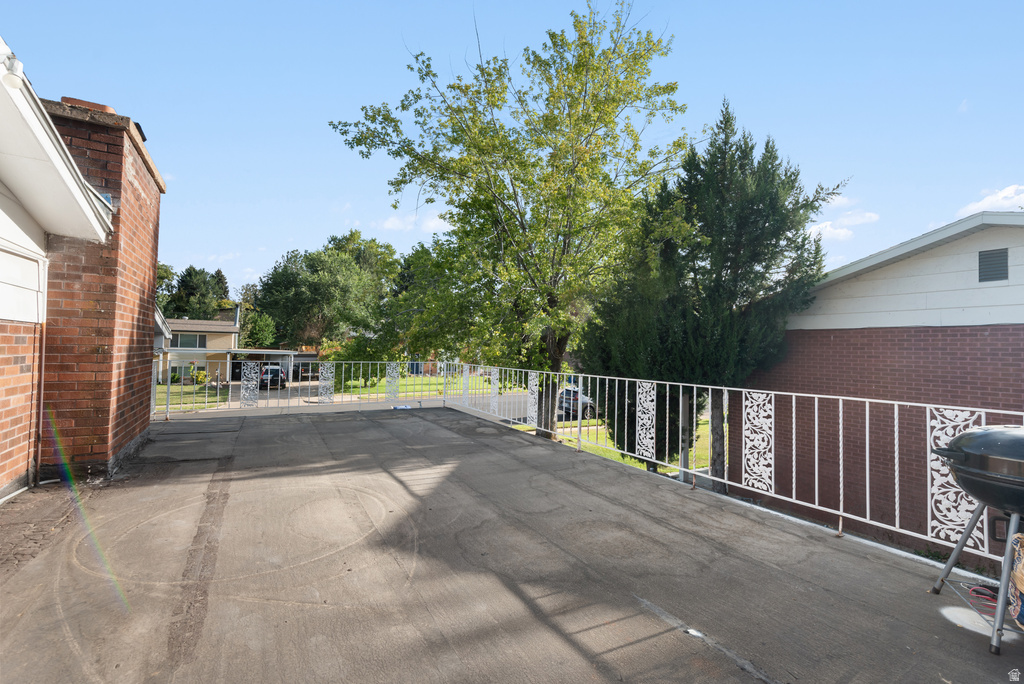 376 W 5300 S Washington Terrace, UT 84405