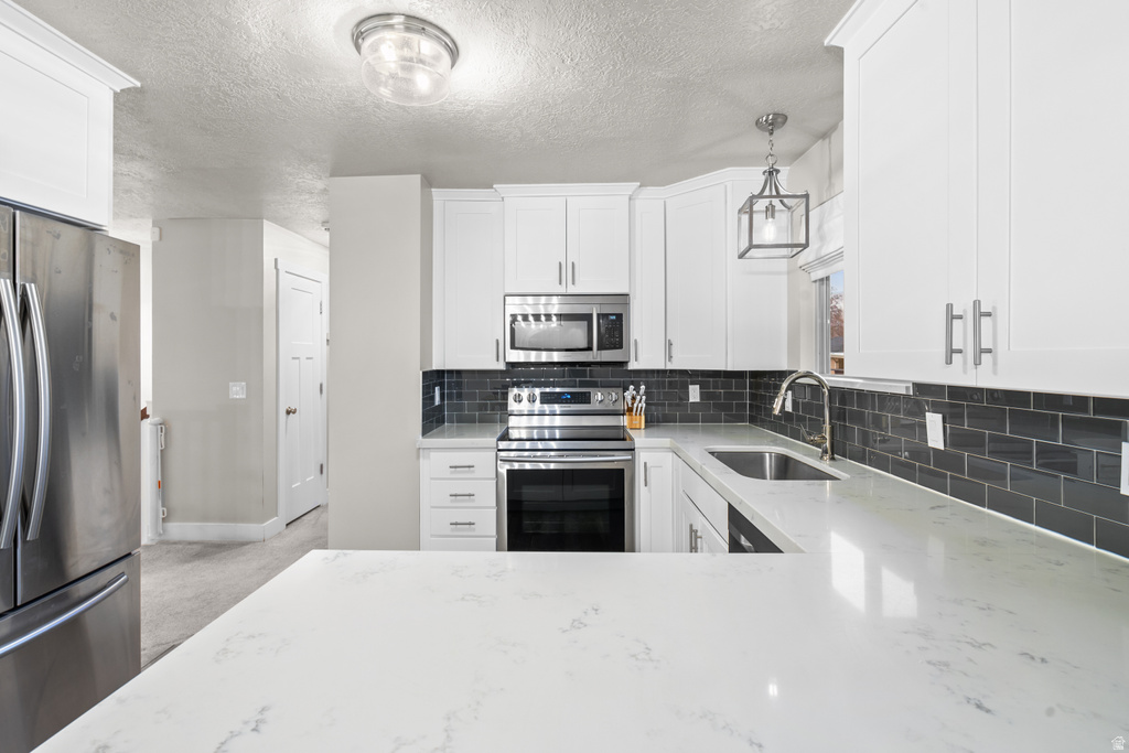 11275 S SANDY GULCH RD Sandy, UT 84094