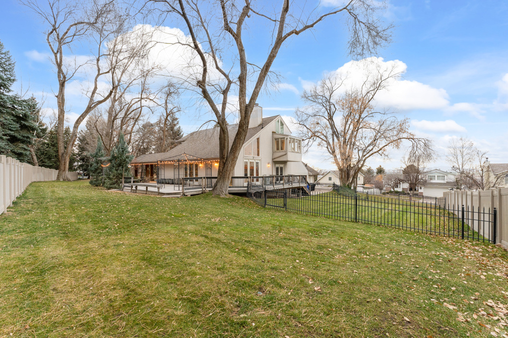 69 E NORTH CANYON RD Bountiful, UT 84010