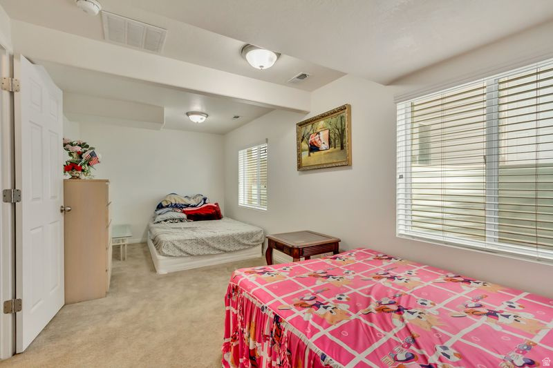 6146 W STILLRIDGE DR West Valley City, UT 84128