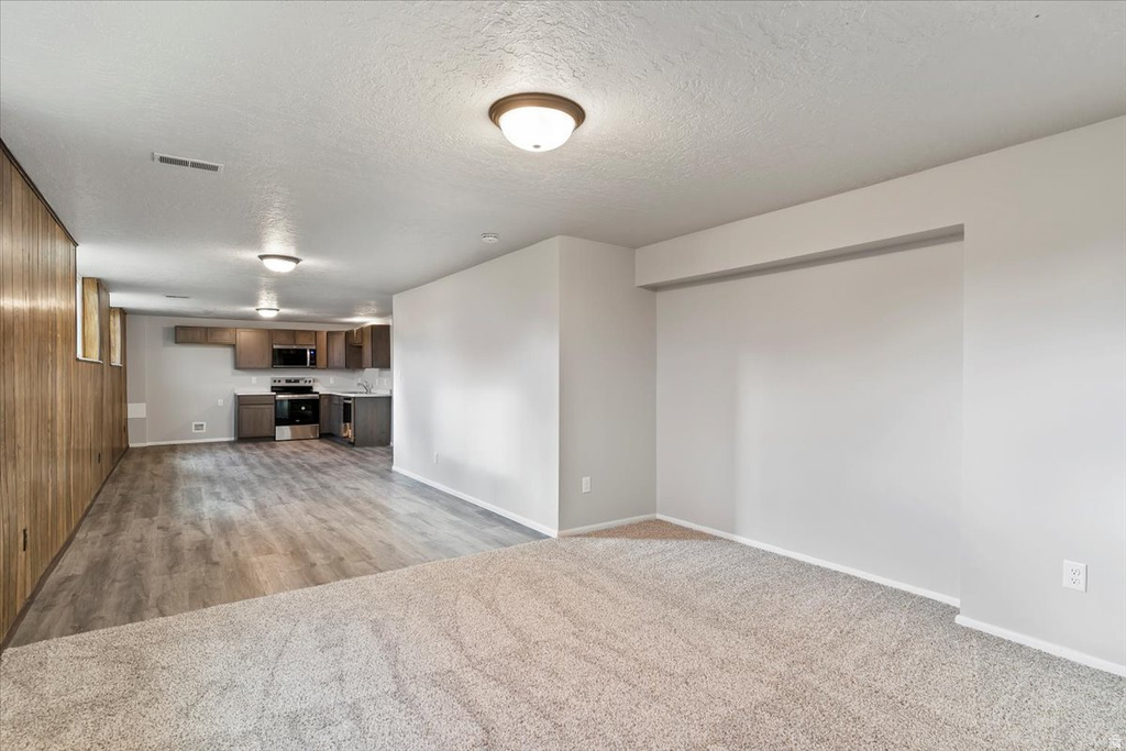 5495 S 2100 W Roy, UT 84067