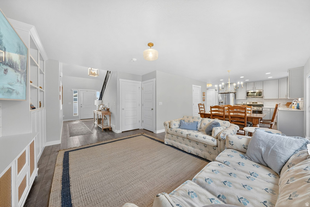 2719 N 3670 W Lehi, UT 84048