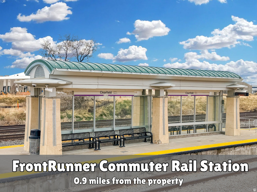 833 S COWANS CT Clearfield, UT 84015