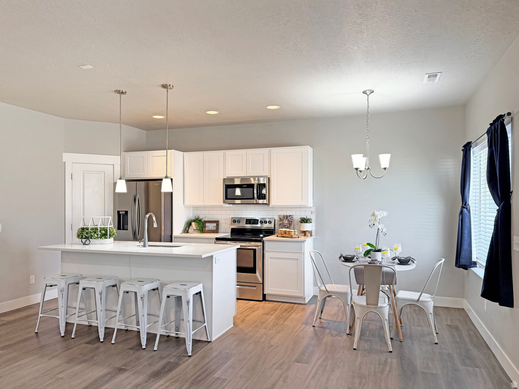 833 S COWANS CT Clearfield, UT 84015