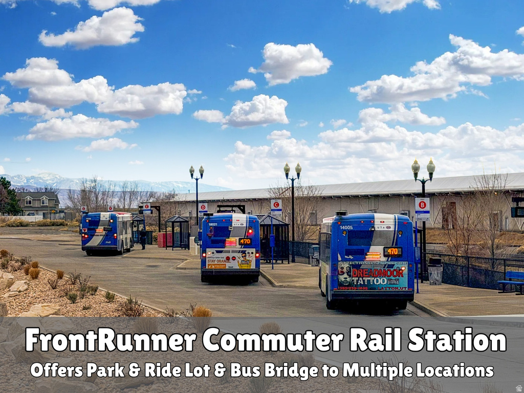 833 S COWANS CT Clearfield, UT 84015