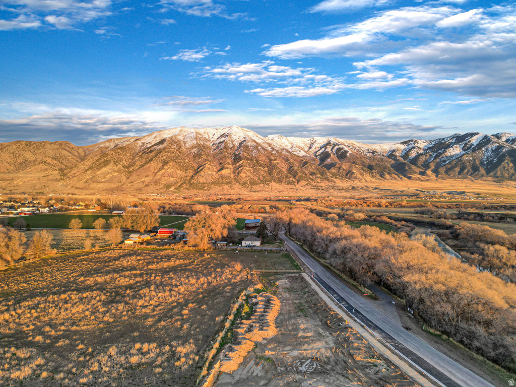 9228 N 4550 W Elwood, UT 84337