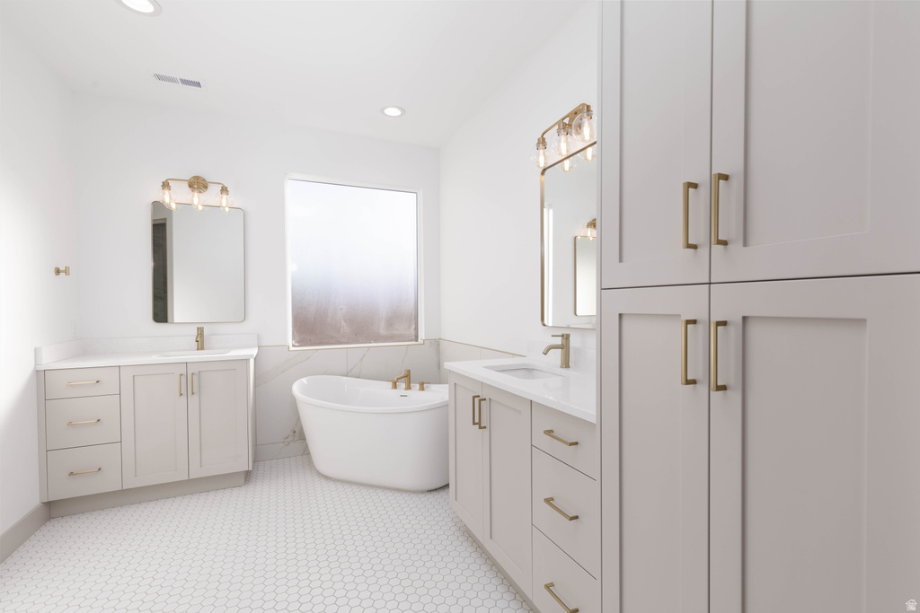 1957 CHALET CIR Santa Clara, UT 84765