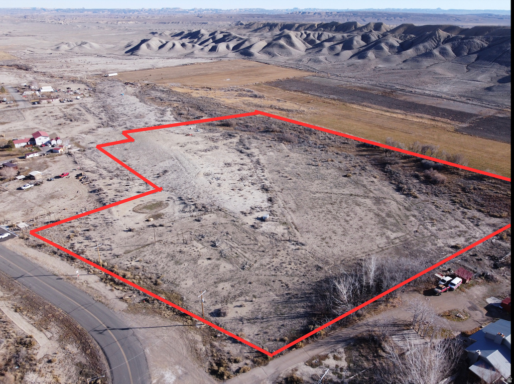 660 E 5TH Clawson, UT 84516