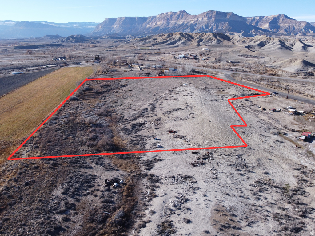 660 E 5TH Clawson, UT 84516