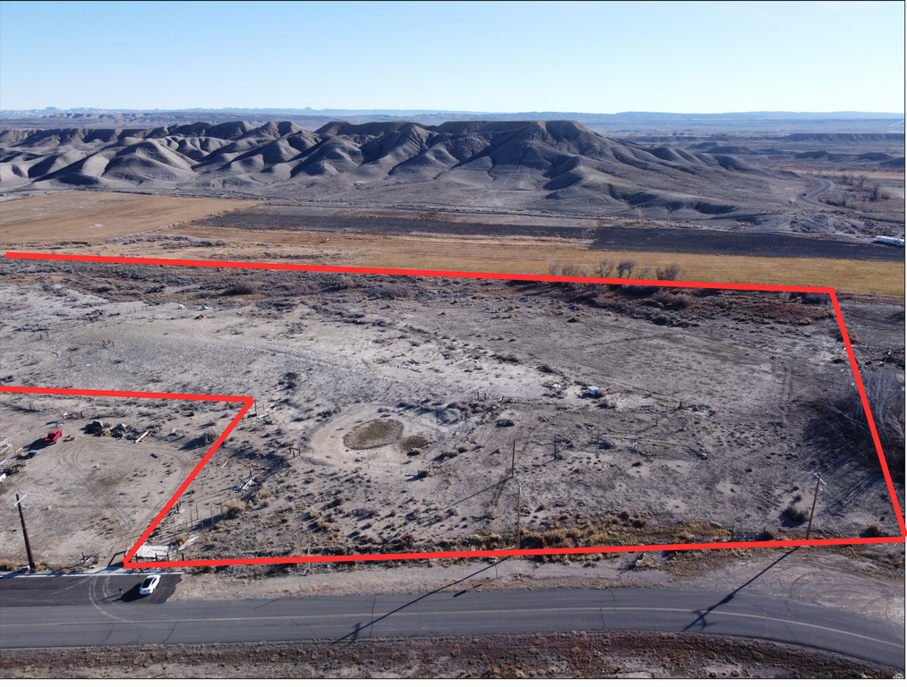 660 E 5TH Clawson, UT 84516