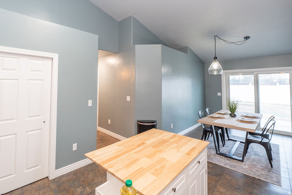 151 S SAM GATES RD Ogden, UT 84404