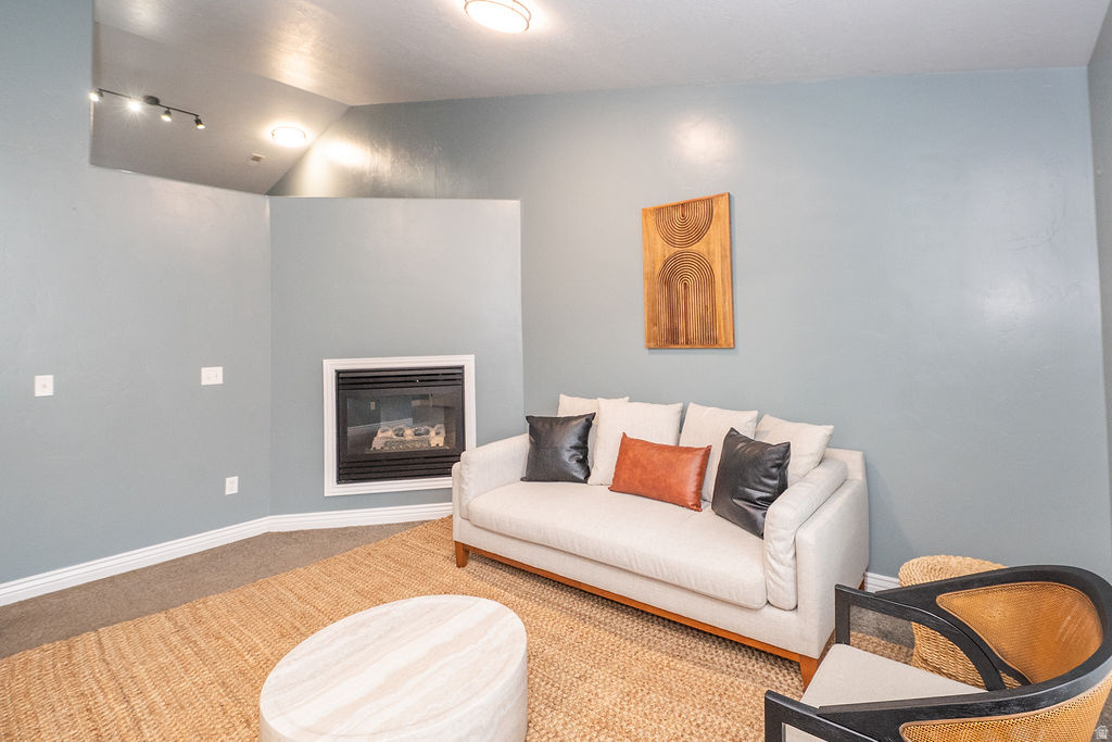 151 S SAM GATES RD Ogden, UT 84404