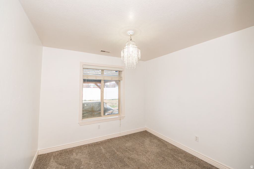 151 S SAM GATES RD Ogden, UT 84404