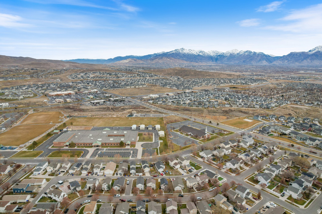 4009 E DILLONS DR Eagle Mountain, UT 84005