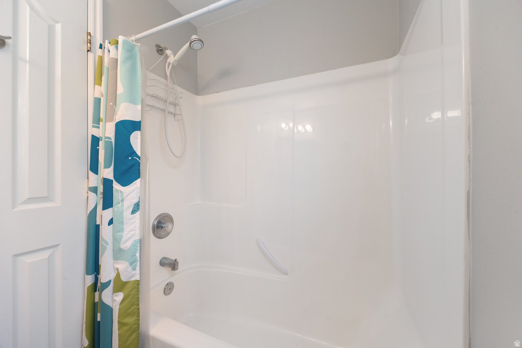 4009 E DILLONS DR Eagle Mountain, UT 84005