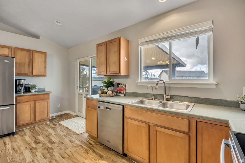 4313 N SADDLE HORN DR Eagle Mountain, UT 84005