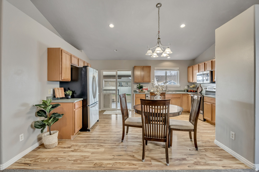 4313 N SADDLE HORN DR Eagle Mountain, UT 84005