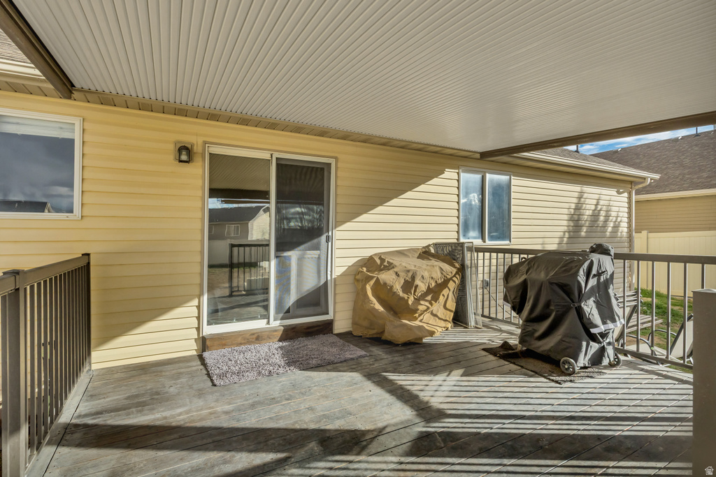 4313 N SADDLE HORN DR Eagle Mountain, UT 84005