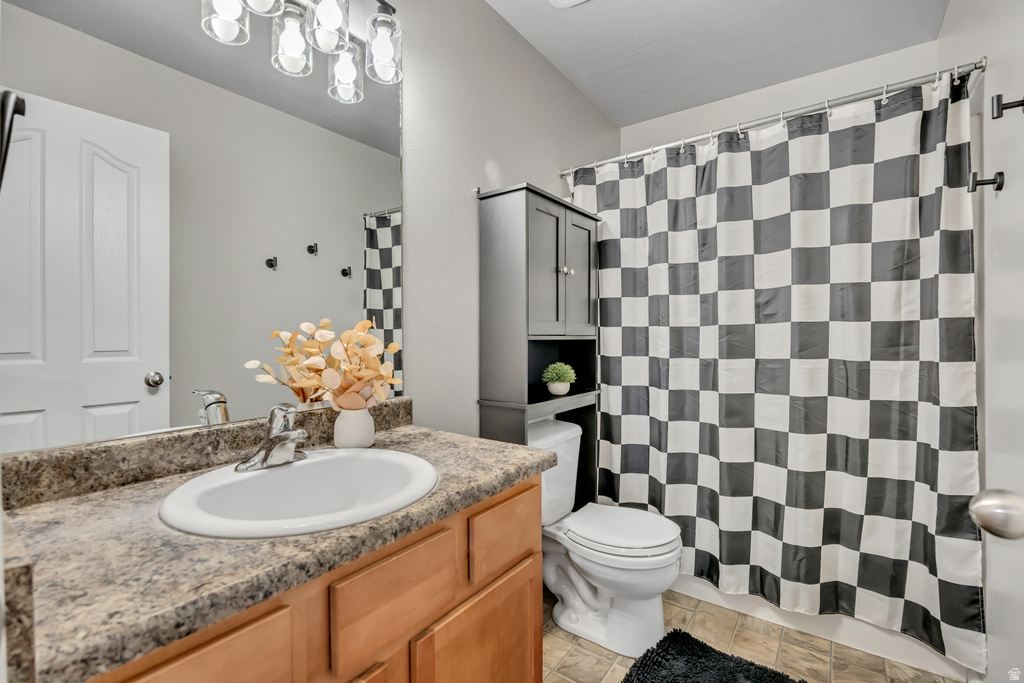 4313 N SADDLE HORN DR Eagle Mountain, UT 84005