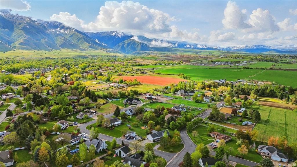 3923 HILLSIDE DR Nibley, UT 84321