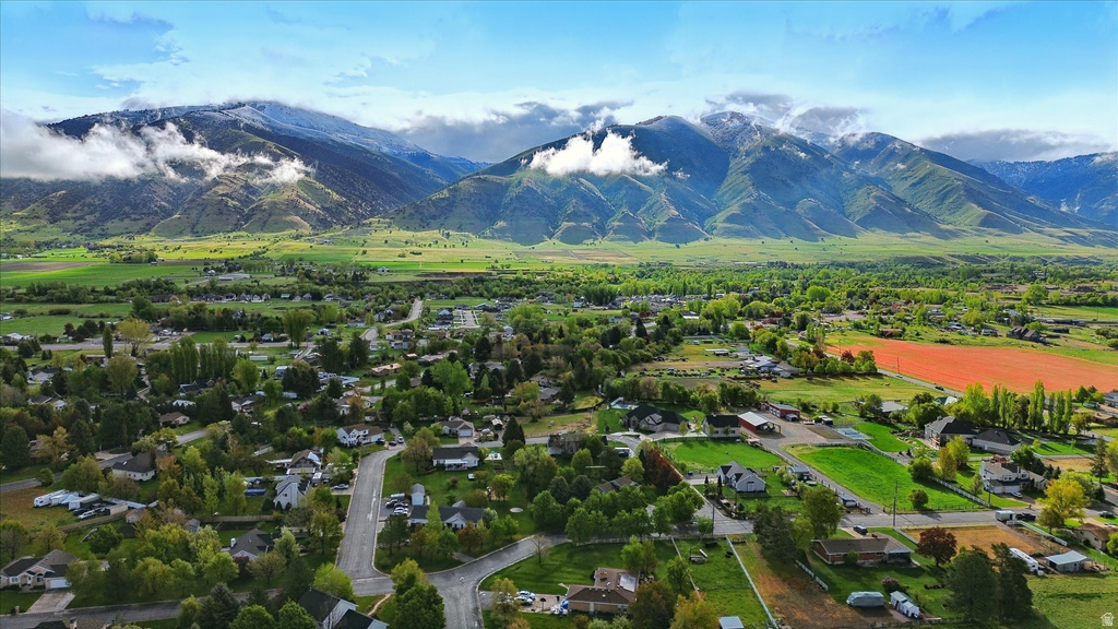 3923 HILLSIDE DR Nibley, UT 84321