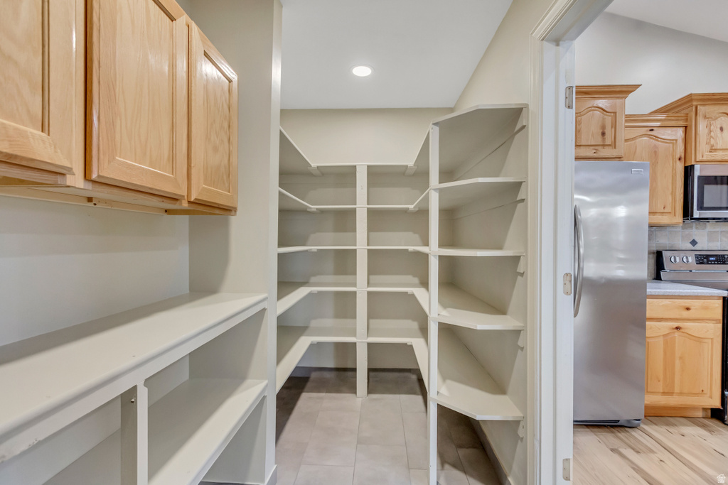 10369 S 2840 W South Jordan, UT 84095