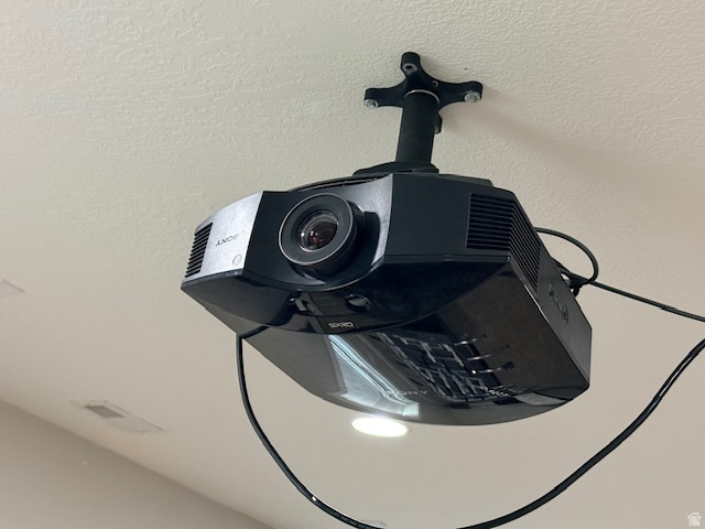 10758 S FELICITY CT South Jordan, UT 84009