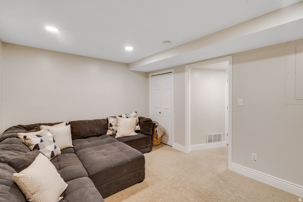 529 E 1200 S Kaysville, UT 84037