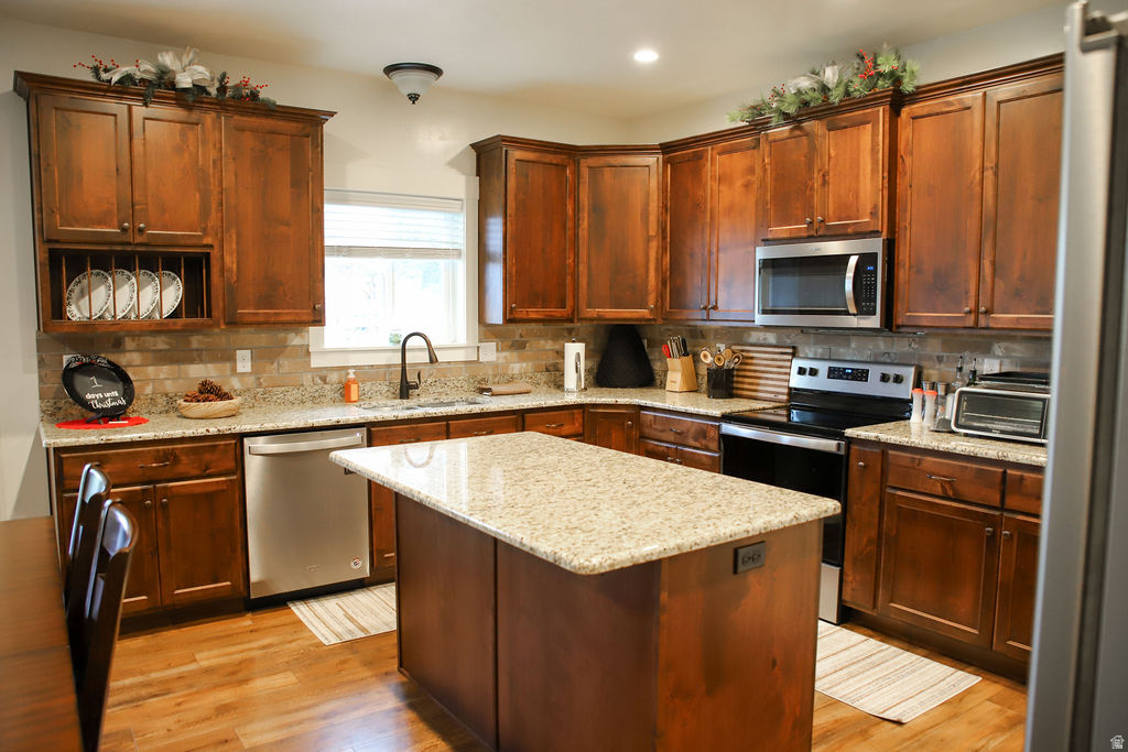 580 W GRANDVIEW DR Malad City, ID 83252