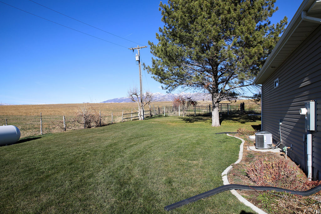 580 W GRANDVIEW DR Malad City, ID 83252
