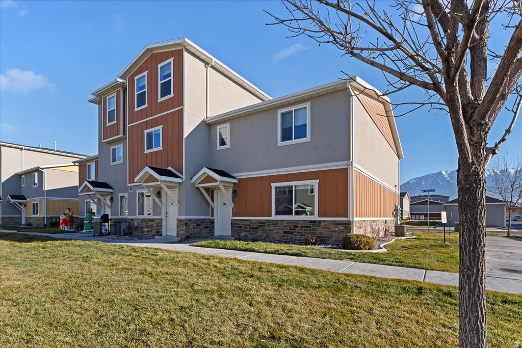 635 N 160 E Vineyard, UT 84059