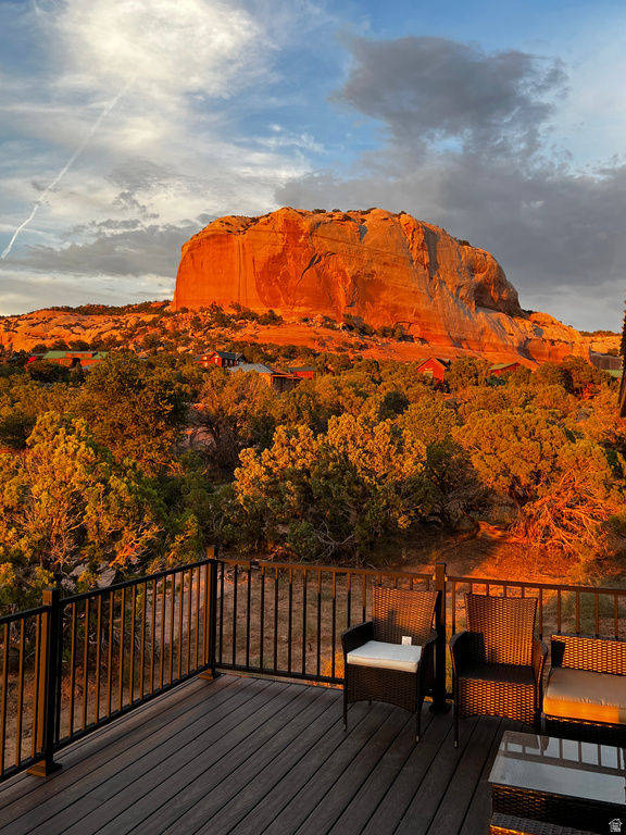 16 E PIONEER DR #6 La Sal, UT 84530